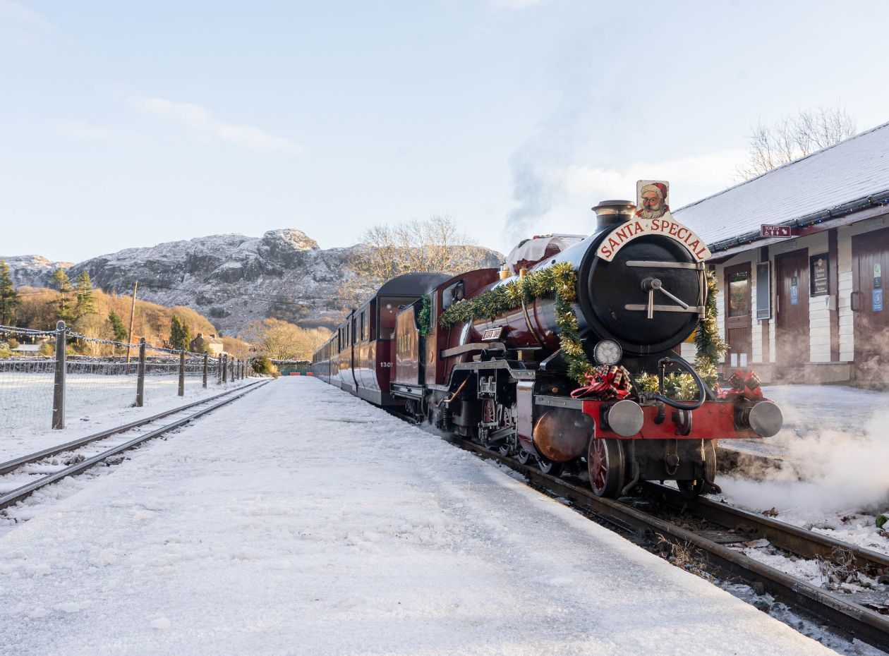 Merry Christmas from the Ravenglass and Eskdale Railway